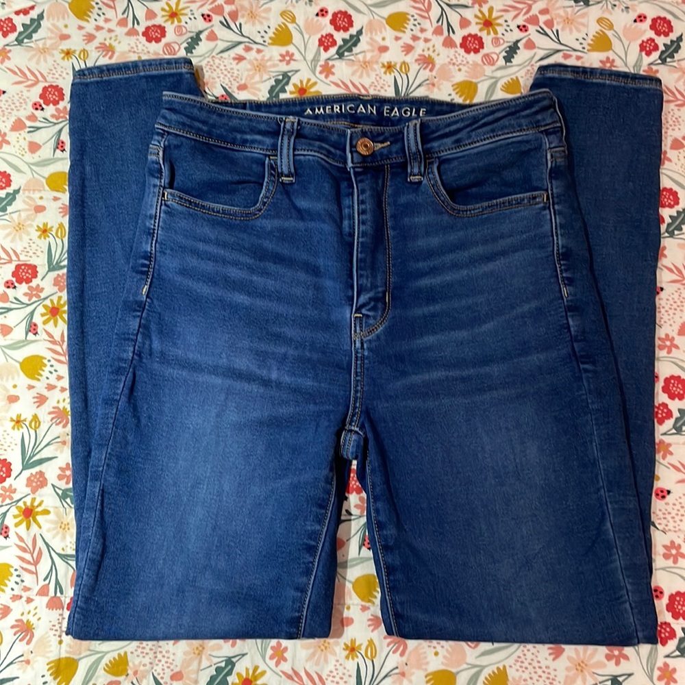 American Eagle Super High Rise Jegging Size 6